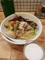 「【期間限定】ませそばアンチョビ鶏アボカド」@らーめん カッパハウスの写真