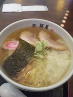 「ワンタンメン大盛り￥880」@絹屋の写真