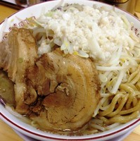 「豚入りラーメン（並；全マシ）」@ラーメン 龍郎の写真
