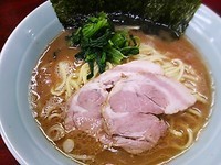 「ラーメンかため」@横浜ラーメン武蔵家 菊名店の写真