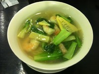 「蝦仁湯麺（エビ入り野菜汁そば） 900円」@上海酒家 岳の写真