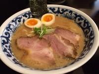 「特製らー麺+辛肉温玉鰹だれご飯／￥900+250」@九段 斑鳩の写真
