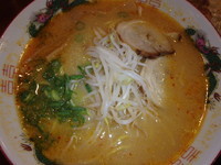 「ピリ辛味噌ランメン(620円)まんぷくセット(430円)」@広島ランメン 西原店の写真