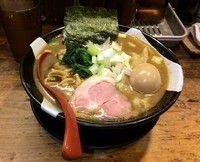 「醤油ラーメン」@すごい煮干ラーメン凪 渋谷東口店の写真