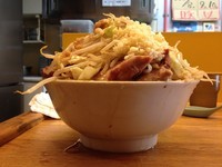 「豚小ラーメン　全増し」@ラーメン荘 夢を語れの写真