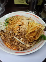 「〖ナイトゲリラ～〗混ぜ・ゴマ肉ソバ870円」@丸直の写真