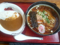 「カレー・ラーメンセット1,000円」@冨久家の写真