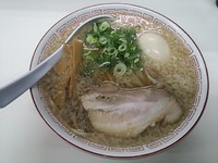 「背脂煮干し中華そば」@津軽煮干し中華そば にぼにぼ食堂の写真