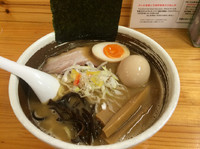 「鶏白湯  味噌  中太麺   800円  お得メール味玉」@濃厚ラーメン じゅんの写真