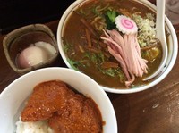 「冷や台カレーそば＋チキンカレー」@二代目 にゃがにゃが亭の写真