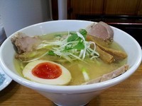 「特製塩そば（淡麗地鶏）+餃子」@二代目 村岡屋の写真