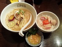 「【3周年限定】秋の味覚そば&濃厚ムタヒロ親子丼」@中華そば ムタヒロの写真