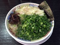 「山ネギラーメン(880円)+ワンタン(280円)」@博多ラーメン よねちゃんの写真