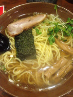 「醤油らーめん+大盛り+豚スタミナ丼」@中華麺家 まんまるの写真