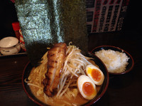 「味玉味噌ラーメン（大盛り）790円＋100円 【外税表示】」@味噌専門ラーメン 力太商店の写真