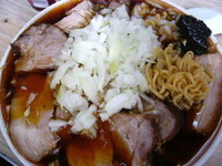 「チャーシュー麺＋薬味」@梅乃家の写真