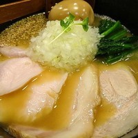 「鶏白湯らーめん　750円」@麺屋時茂の写真