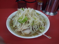 「小ラーメン(豚入り)」@ラーメン二郎 茨城守谷店の写真