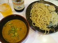 「【期間限定】冷し肉醤麺￥780＋ビール￥520＝￥1300」@蒙古タンメン 中本 大宮店の写真