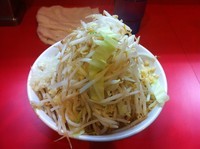 「ミニラーメン麺かため野菜ニンニクタマネギダブル」@麺屋 桐龍の写真