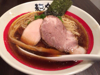 「醤油ラーメン」@麺や でこの写真