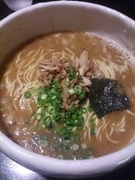 「掛け豚そば」@俺の空 新宿店の写真