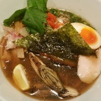 「【限定】秋味（醤油）　８５０円 ＋ ベジ玉　１６０円」@麺や 蒼 AOIの写真