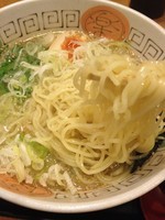 「あっさり旨塩らぅ麺（1年3組）」@らぅ麺 ガラ喰楽学校 大宮店の写真