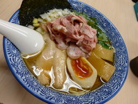 「煮干しそば（白醤油）」@中華そば よしかわの写真