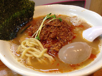 「赤魂らーめん＋味玉」@らーめん武士道の写真