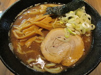 「ラーメン（並）　「780円」」@麺屋 ひかりの写真