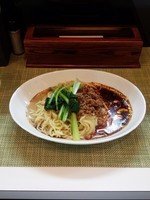 「濃厚汁なし担々麺」@麺や金時の写真