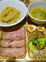 「特製鶏つけそば￥980」@NOODLE STOCK 鶴おかの写真