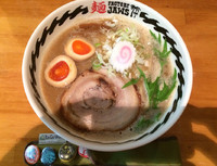 「味玉ラーメン」@麺FACTORY JAWSの写真