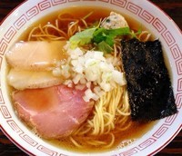 「煮干し醤油ラーメン750円　替玉100円」@らぁめん小池の写真
