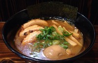 「得のせ魚介豚骨ラーメン＋半ライス(900円＋100円)」@麺や幸村 小田急相模原店の写真