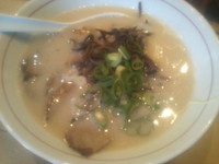 「博多らーめん＋肉」@博多らーめん 虎の写真