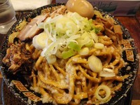 「爆盛油脂麺　880円」@らーめん 平太周 味庵の写真