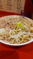 「小ラーメン（ニンニク、アブラ、タマネギ、何故か麺量４５０＾＾」@麺屋 桐龍の写真