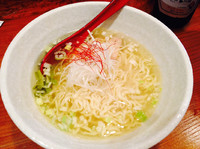 「塩らぁめん¥600+替玉¥100+瓶ビール¥500」@らぁめん シフクの写真