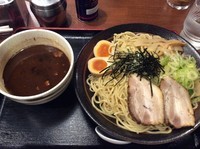 「ブラックつけめん」@麺家いろは 射水本店の写真