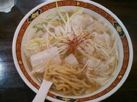 「わんたんめん(塩・太麺) ￥780」@わんたんめんの店 しお福の写真