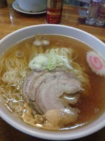 「醤油ラーメン大盛り ¥640」@青竹打ちラーメン・手のし餃子 ラーメンカンの写真