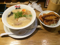 「力丸ラーメン セット」@らあめん力丸の写真