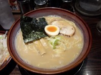「熟成光麺（サービス大盛り）」@光麺 六本木店の写真