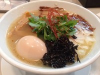 「ぜいたく濃厚鶏白湯そば」@鳴声 立川店の写真