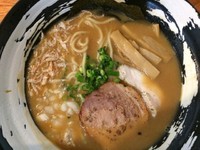 「海老覇道そば 800円」@麺匠 覇道の写真