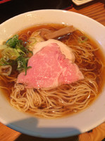 「お醤油らーめん」@らーめん芝浜の写真