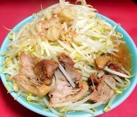 「チャーシュー普通盛り 800円」@ラーメン二郎 歌舞伎町店の写真