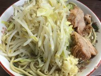 「小ラーメン＋ヤサイ＋ニンニク」@ラーメン二郎 横浜関内店の写真